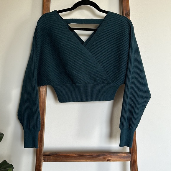 Forever 21 Ribbed Crossover Surplice Batwing Sleeve Sweater - Picture 3 of 7